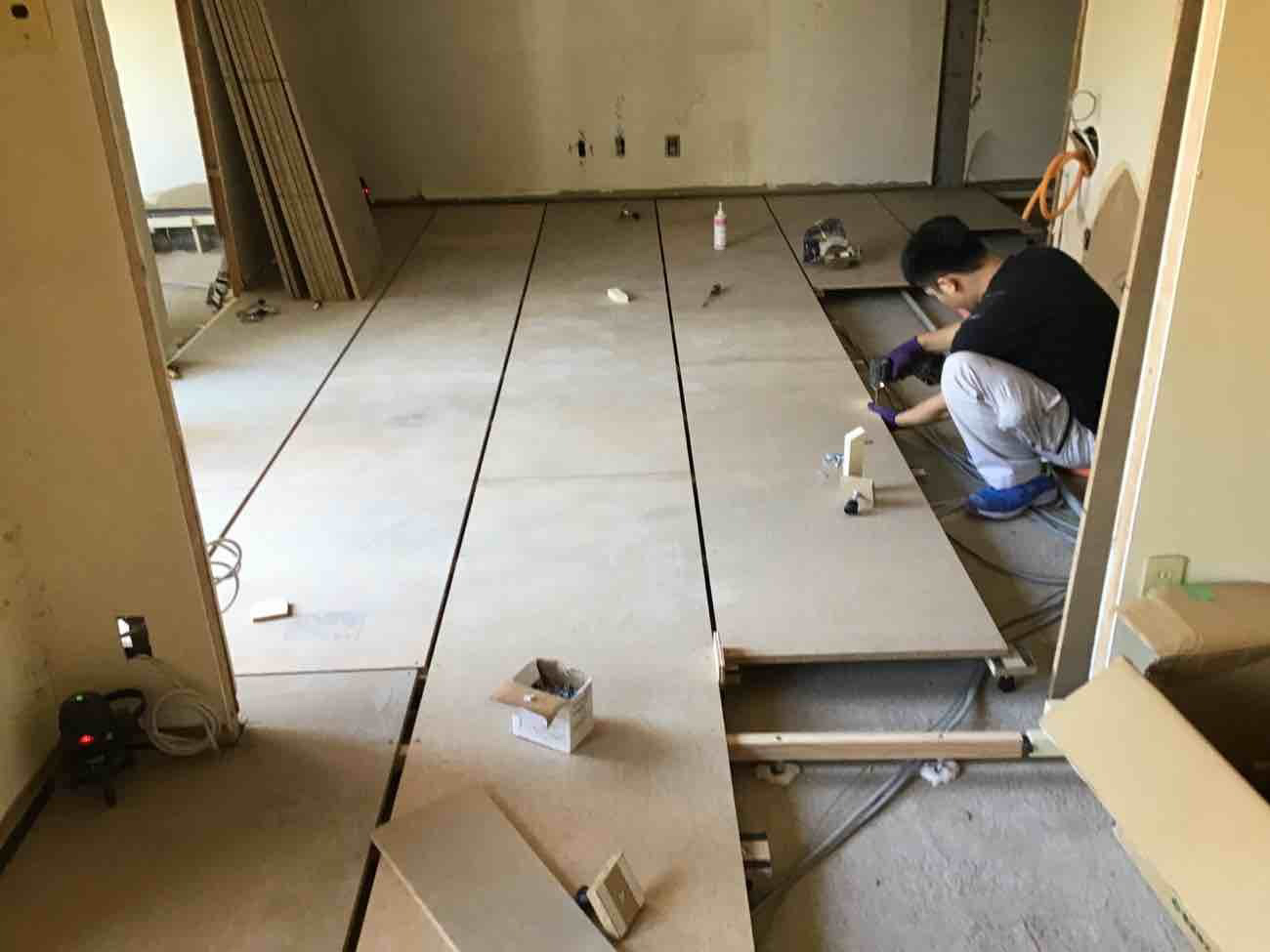 マンション １日置床工事 乾式二重床（東京都立川市）