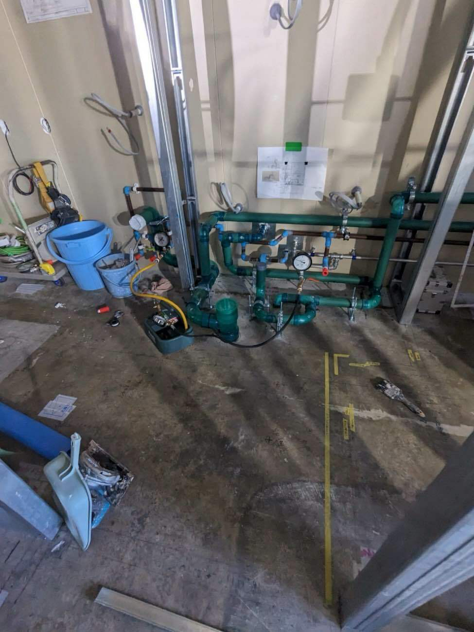 病院　１日置床工事　乾式二重床（東京都大田区）