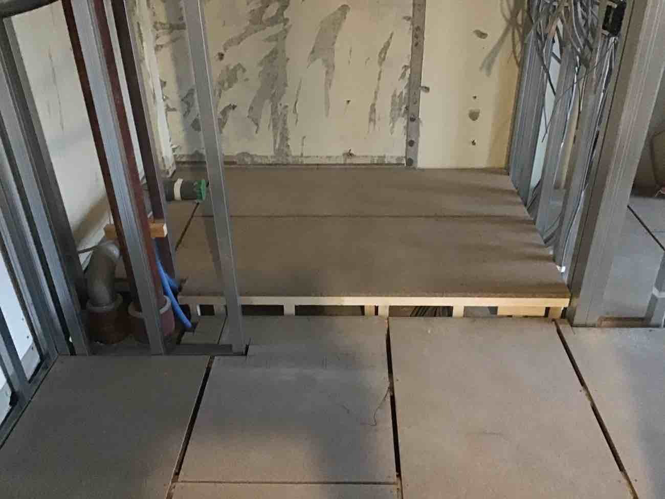 マンション　１日置床工事　万協乾式二重床（川崎市高津区）