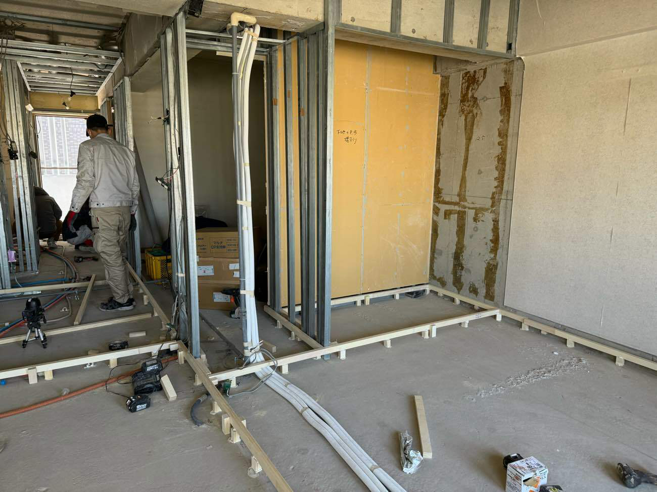 マンション　１日置床工事　フリーフロアCP（東京都品川区）