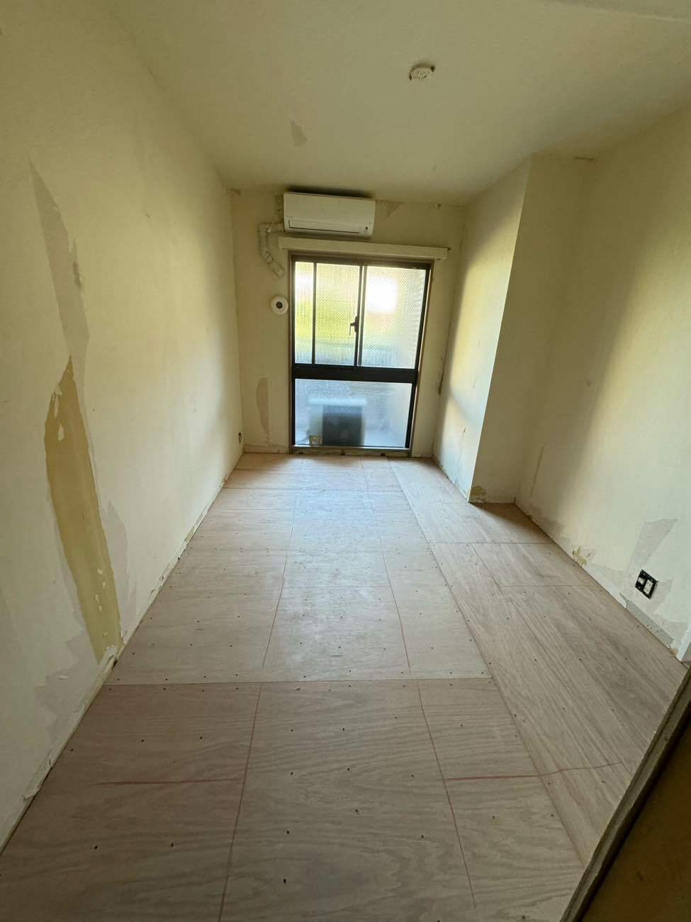 マンション　置床工事　乾式二重床（神奈川県逗子市）