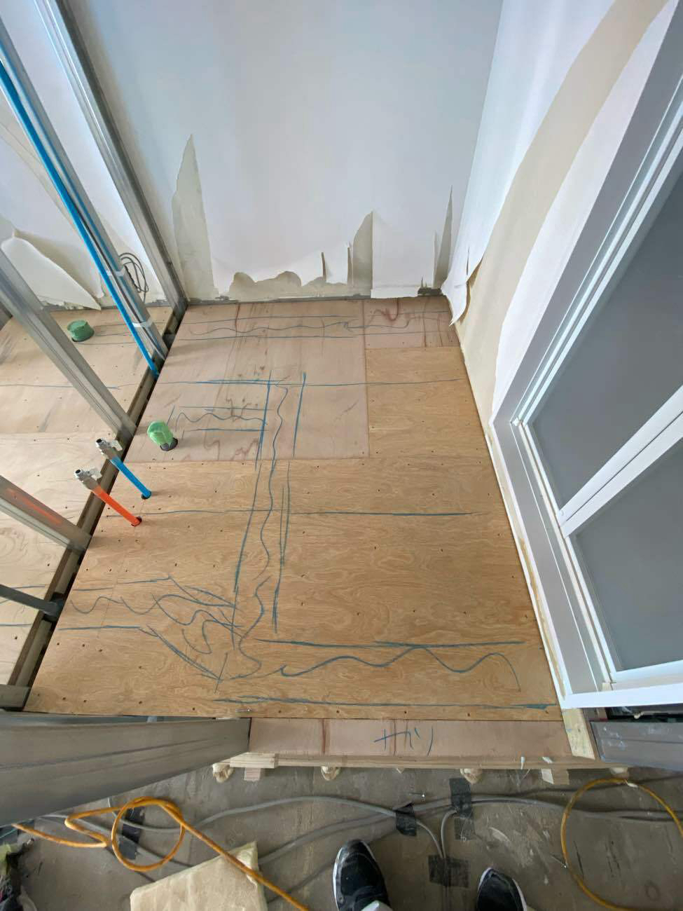 マンション改修　置床工事　フリーフロアCP（神奈川県厚木市）