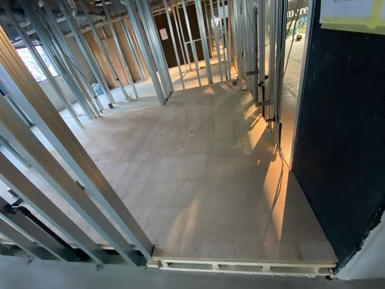 マンション　置床工事　乾式二重床（東京都渋谷区）