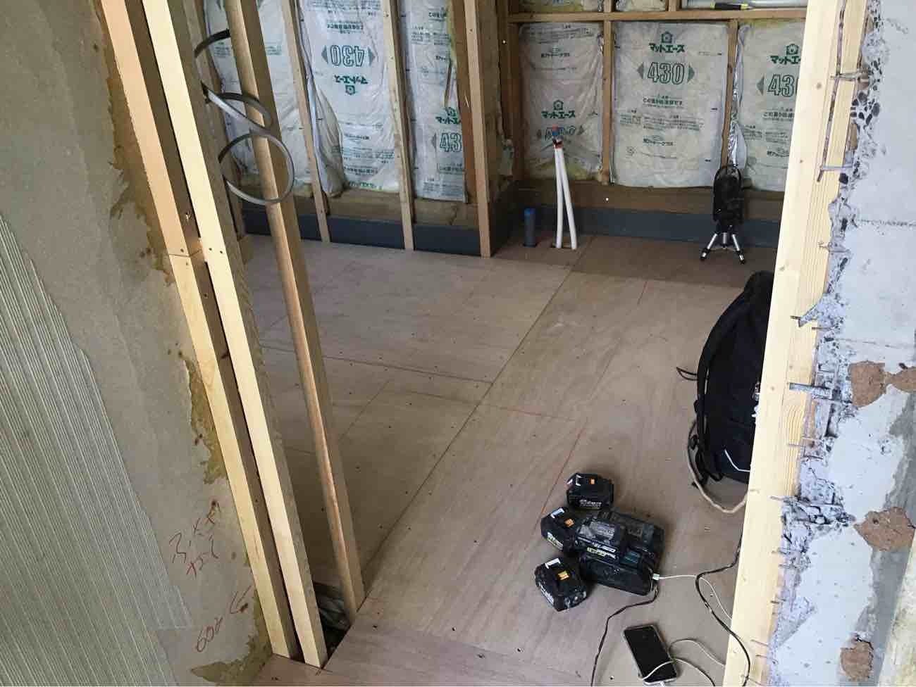 マンション　置床工事　乾式二重床（東京都大田区）