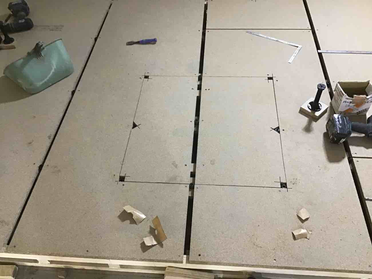 シュミレーションゴルフ店舗　置床工事　乾式二重床（東京都文京区）