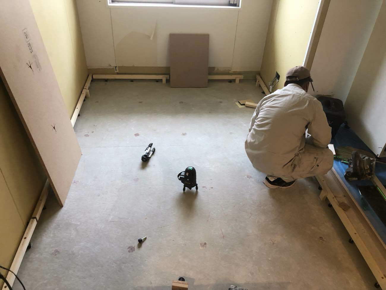 マンション　１日置床工事　乾式二重床（千葉県市川市）