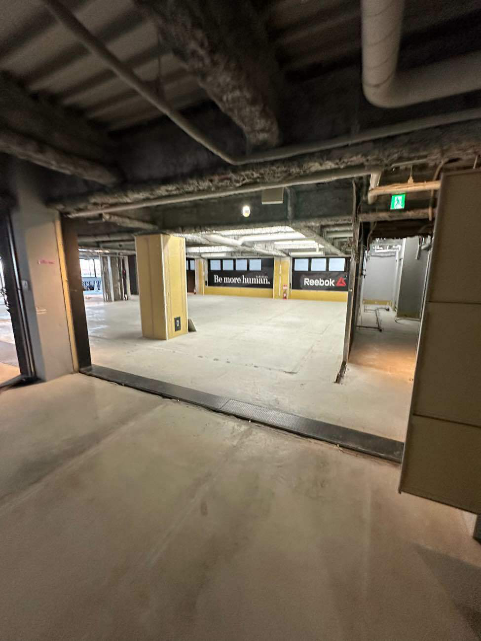 マンション　置床工事　乾式二重床（東京都渋谷区）