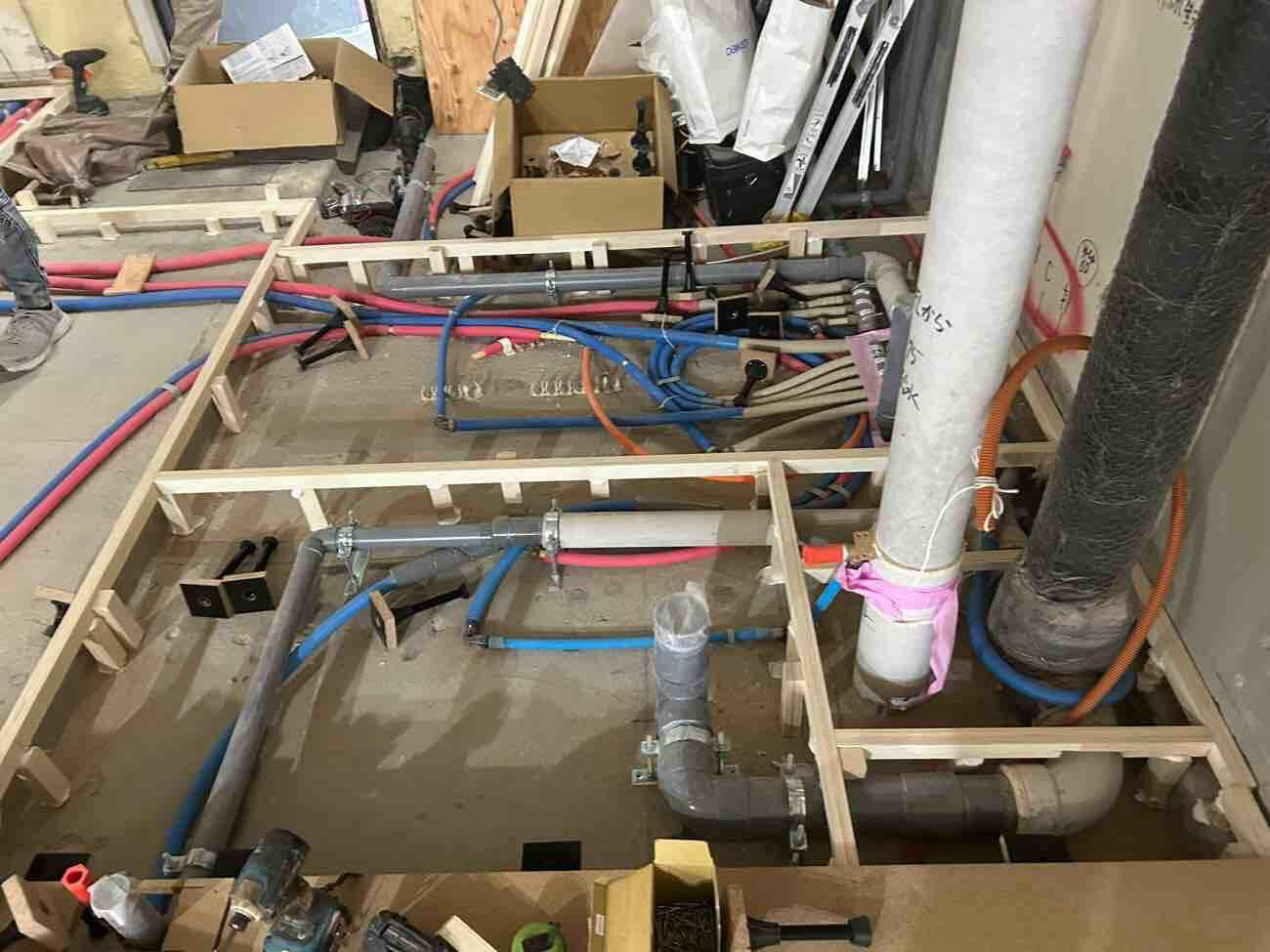 マンション　１日置床工事　フリーフロアCP（東京都港区）