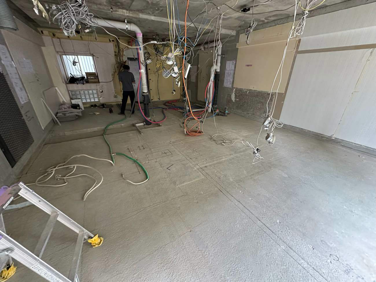 マンション　１日置床工事　フリーフロアCP（東京都港区）