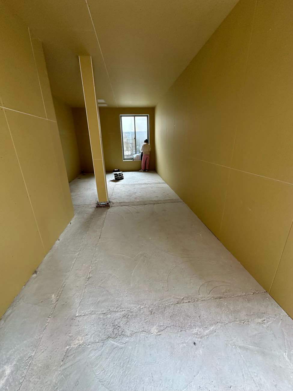 店舗　置床工事　乾式二重床（東京都世田谷区）