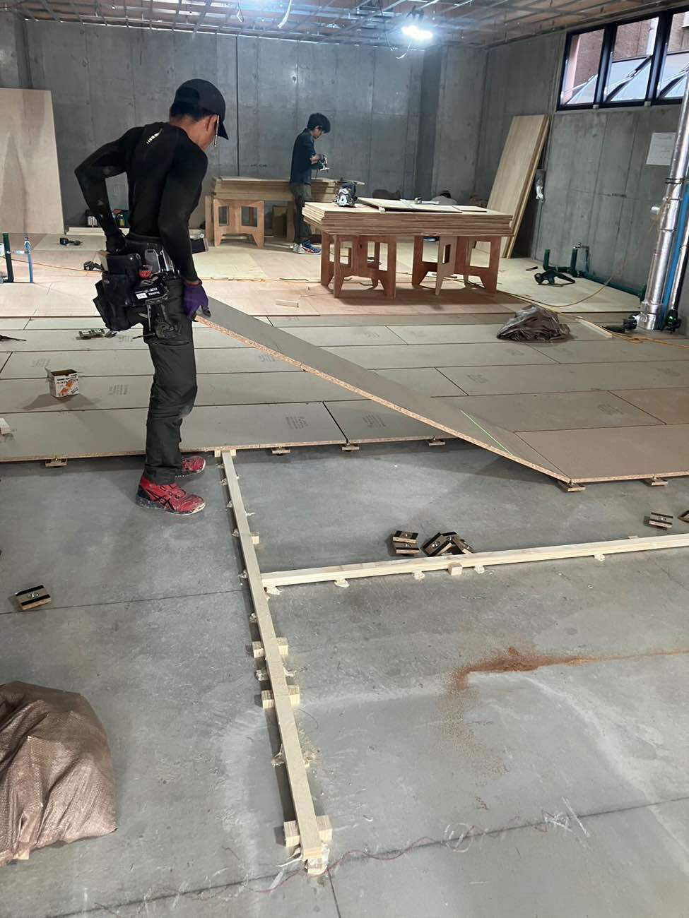 クリニック新築　置床工事　乾式二重床（神奈川県藤沢市）　