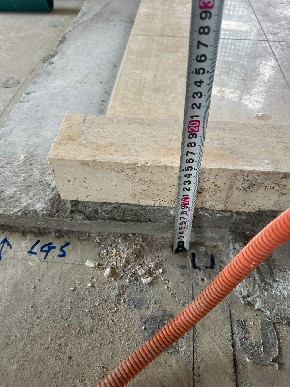 マンション　置床工事　乾式二重床（東京都江戸川区）