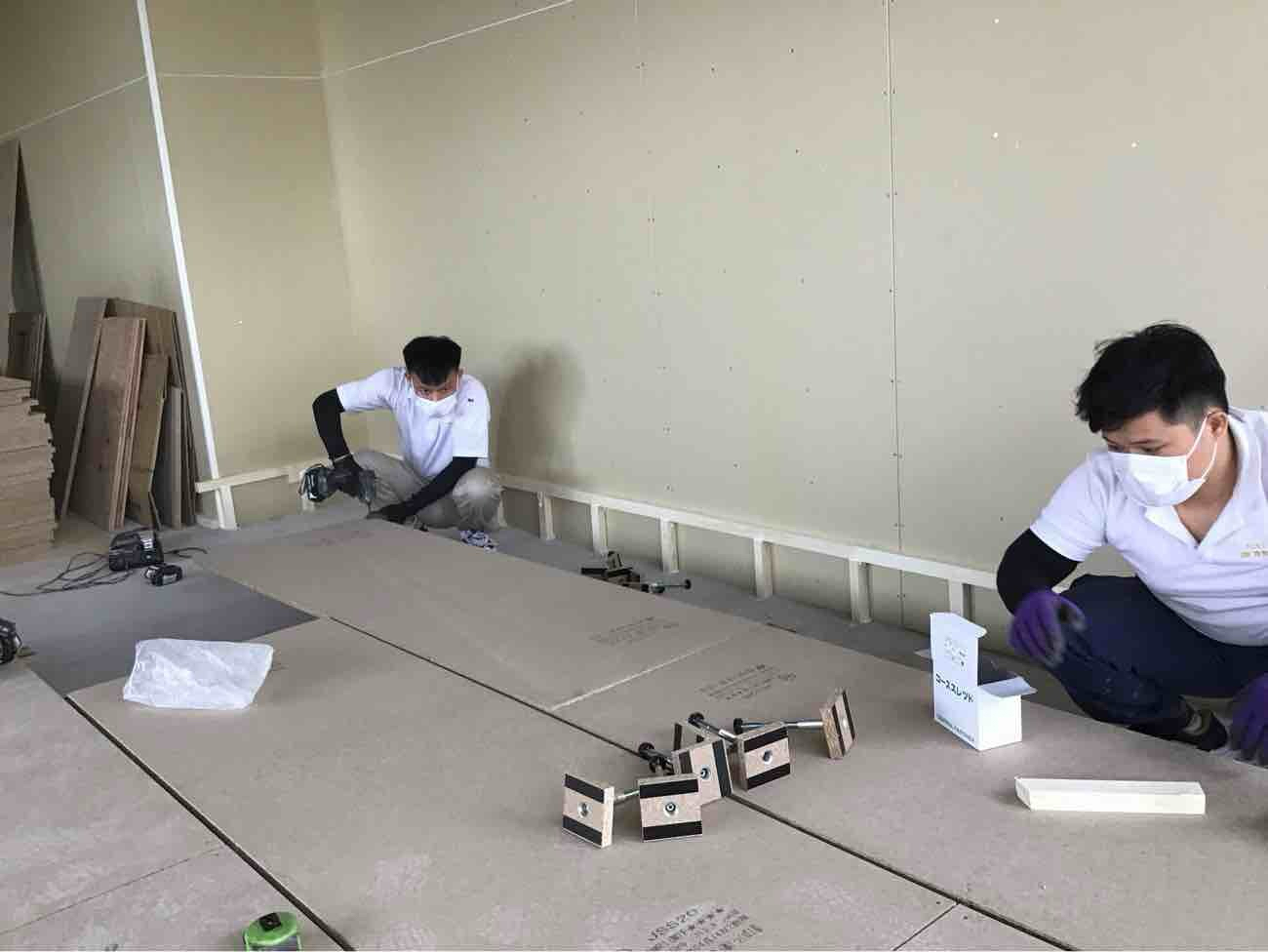 クリニック　置床工事　乾式二重床（東京都世田谷区）