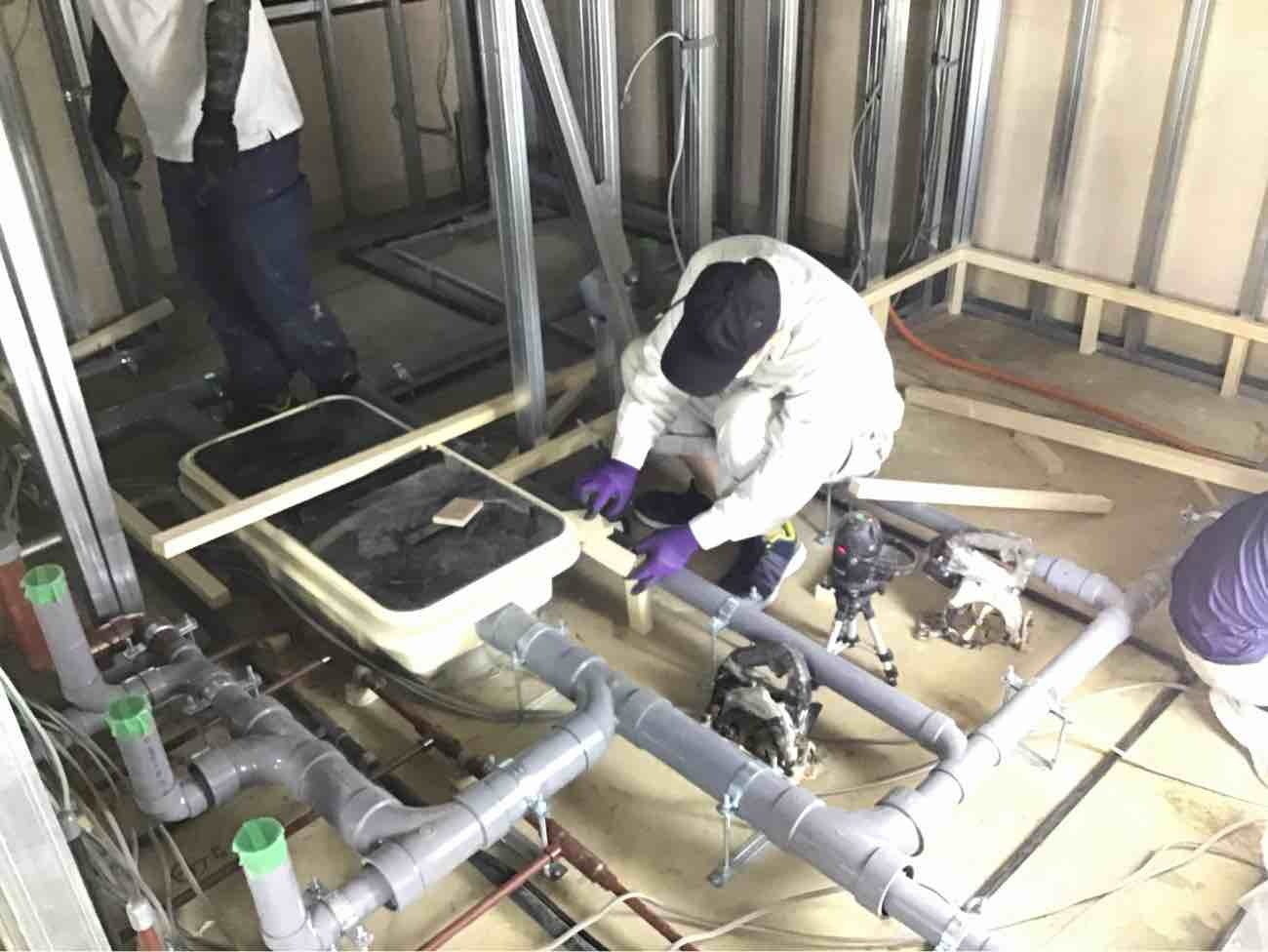 カフェ新装　置床工事　乾式二重床（東京都渋谷区）　