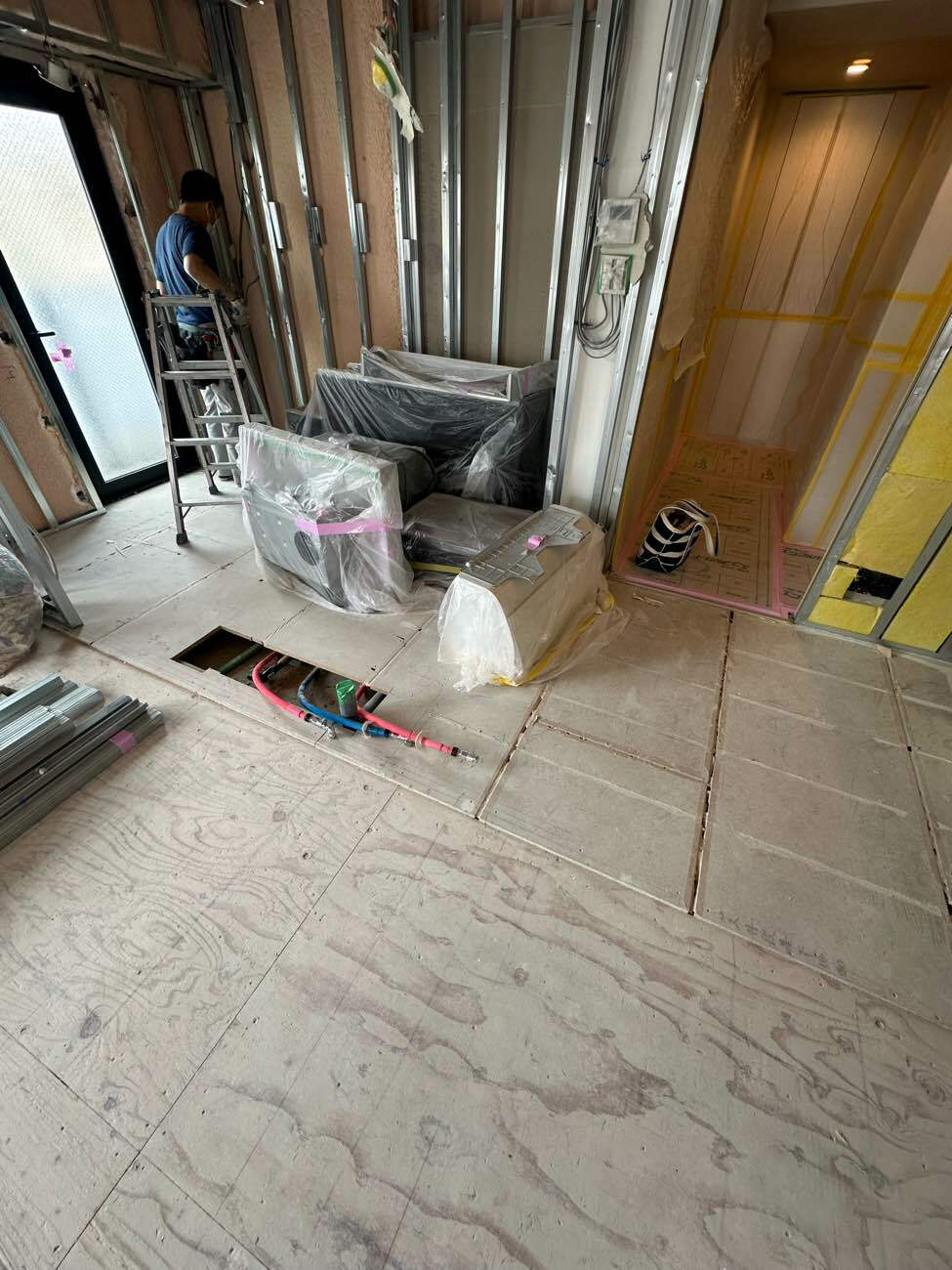 マンション　置床工事　ラワン構造用合板12ｍ（東京都渋谷区）