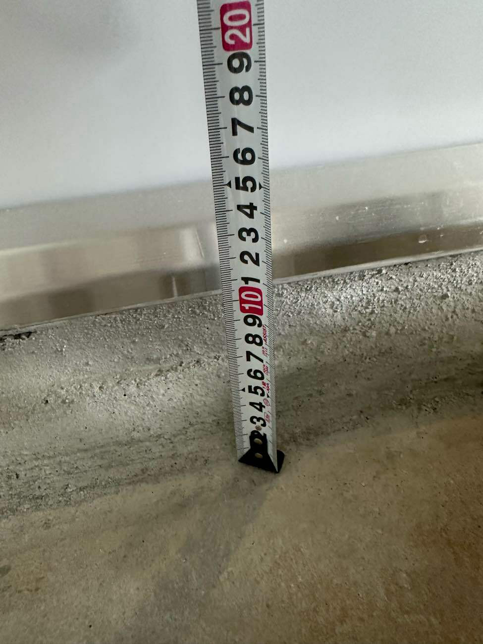 店舗新築　置床工事　乾式二重床（横浜市青葉区）