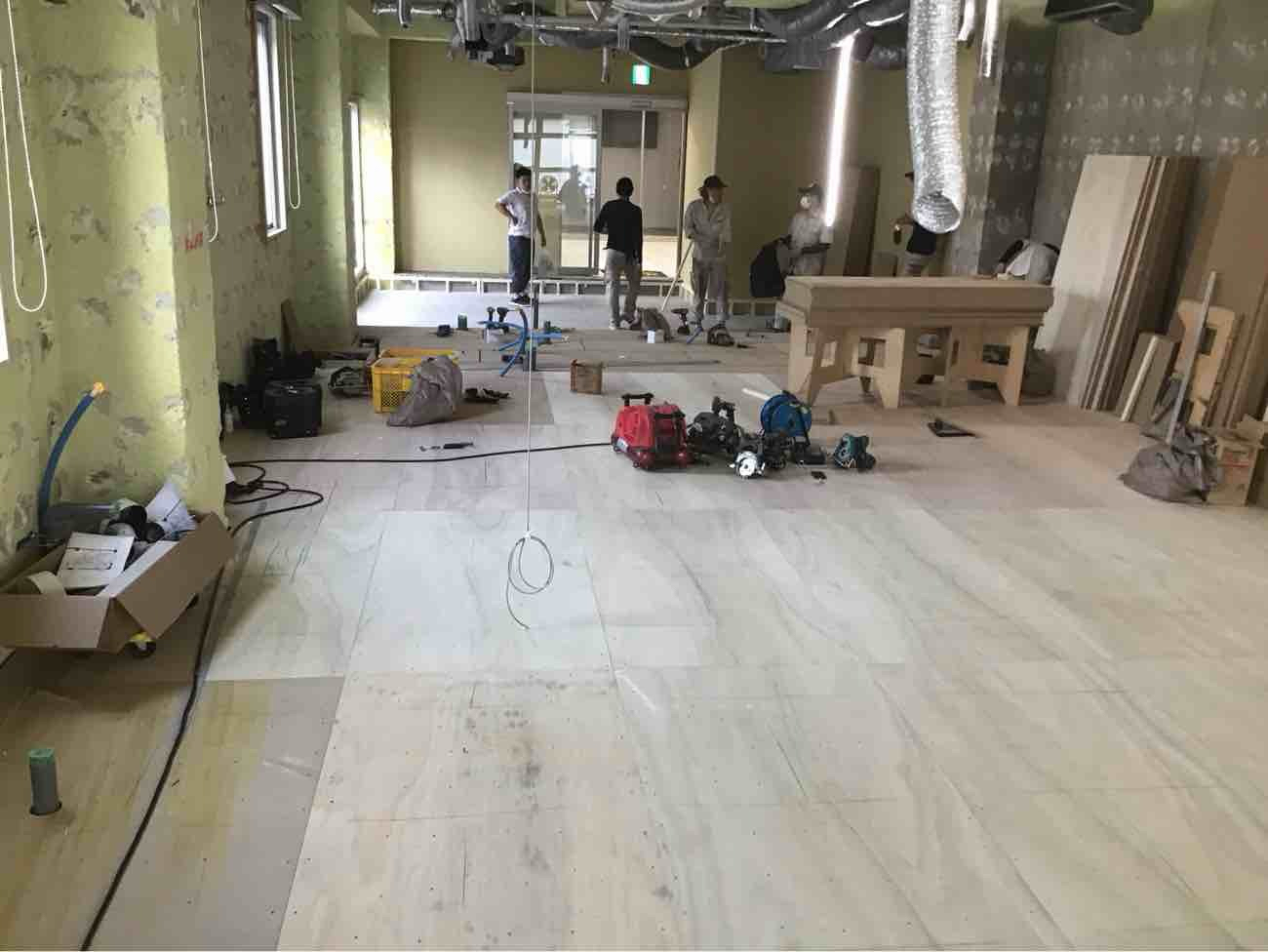 クリニック　置床工事　乾式二重床（千葉県流山市）