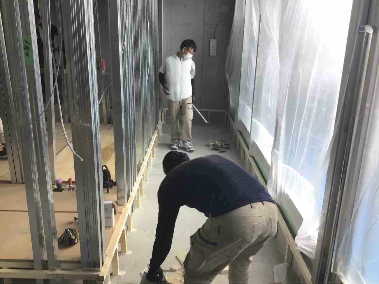 店舗新築　置床工事　乾式二重床（横浜市青葉区）