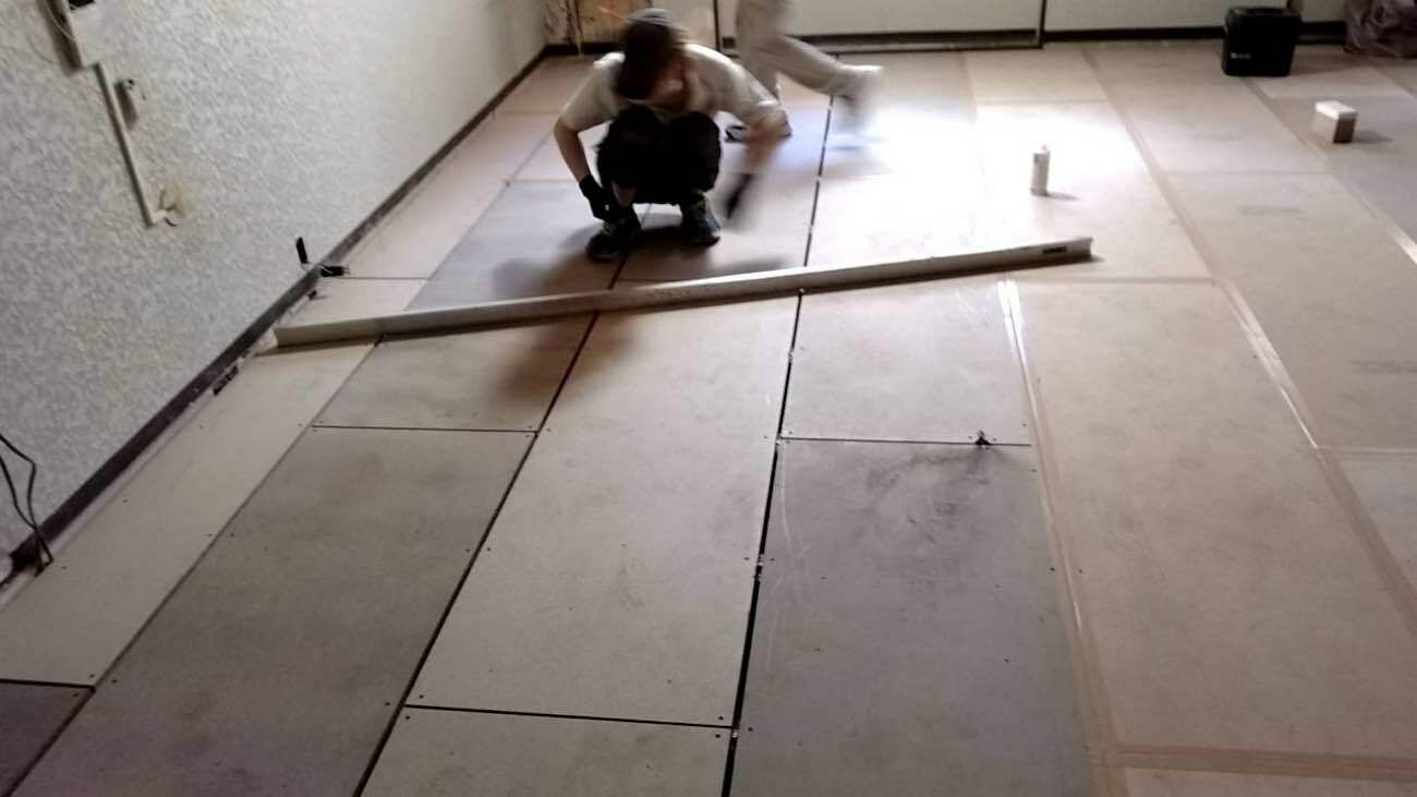 マンション　置床工事　乾式二重床（東京都杉並区）