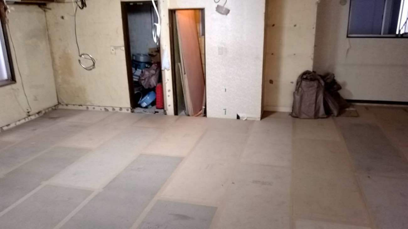 マンション　置床工事　乾式二重床（東京都杉並区）