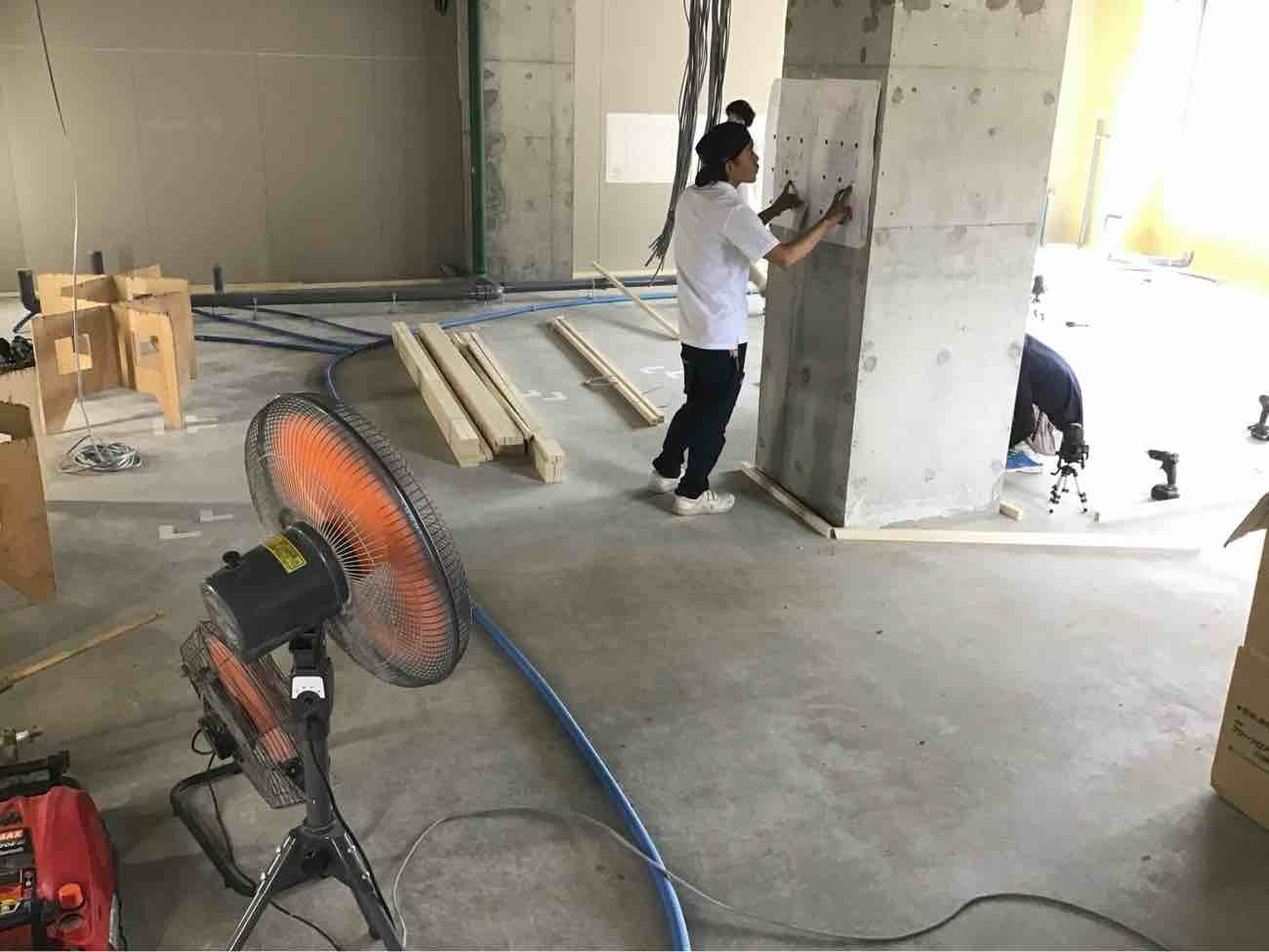 クリニック　置床工事　万協乾式二重床（埼玉県草加市）