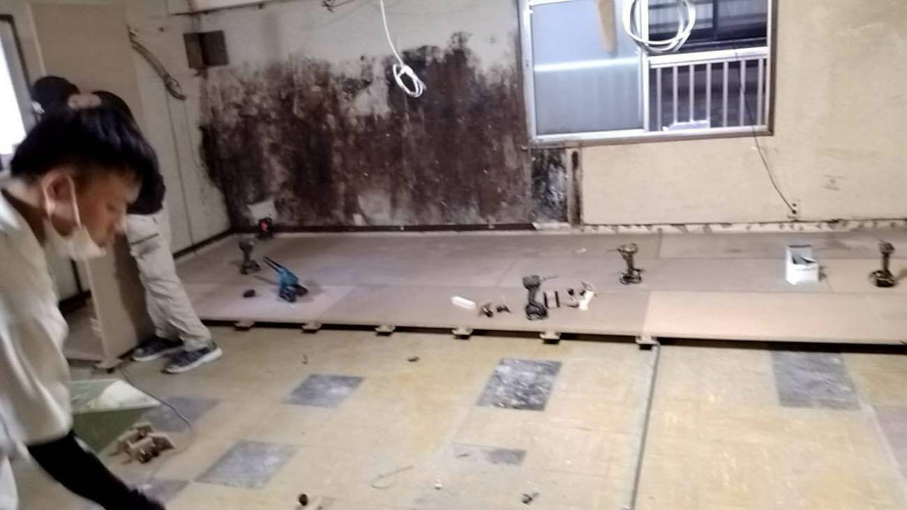 マンション　置床工事　乾式二重床（東京都杉並区）