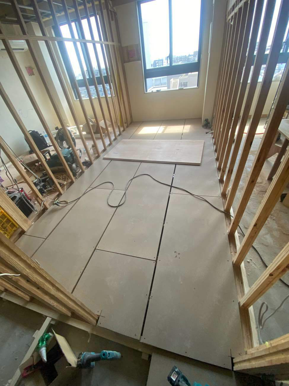 マンション　置床工事　フリーフロアCP（東京都世田谷区）