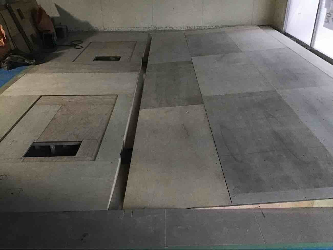 シュミレーションゴルフ店舗　置床工事　乾式二重床（神奈川県府中市）