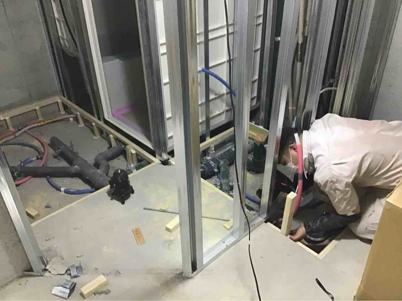 マンション　置床工事　乾式二重床（東京都新宿区）