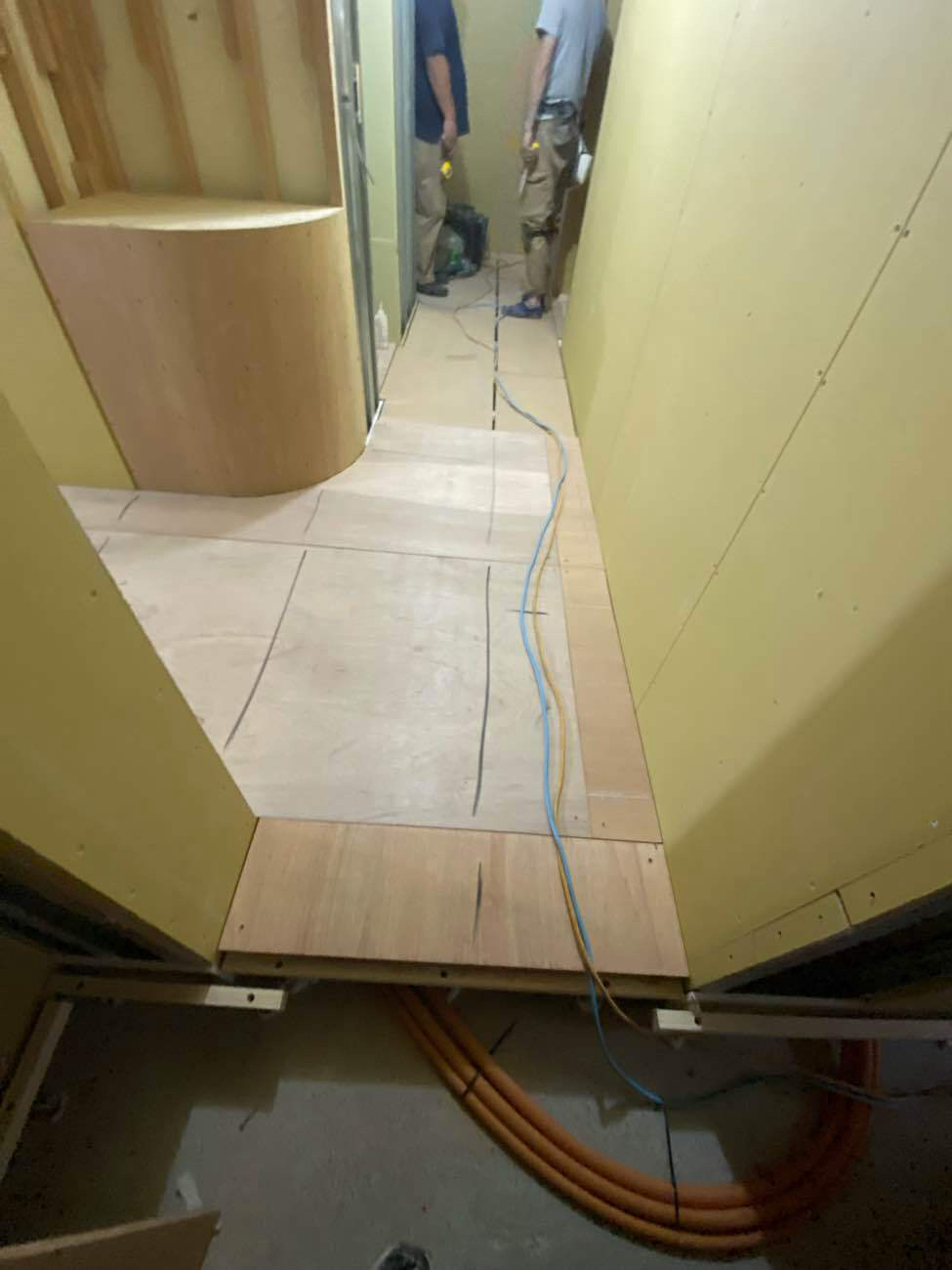 マンション　置床工事　乾式二重床（東京都世田谷区）