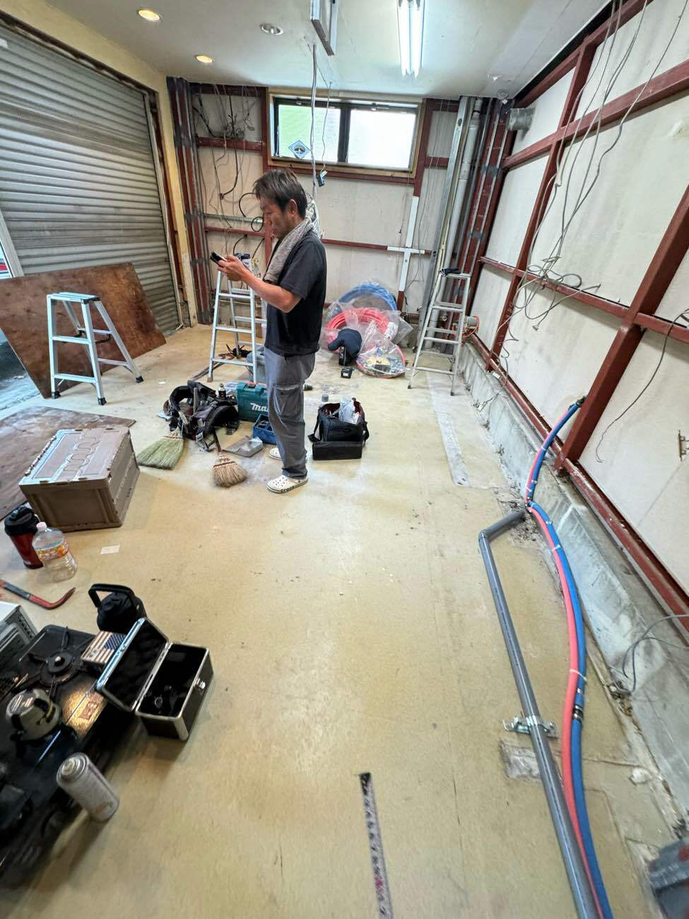 事務所改修　置床工事　乾式二重床（東京都八王子市）