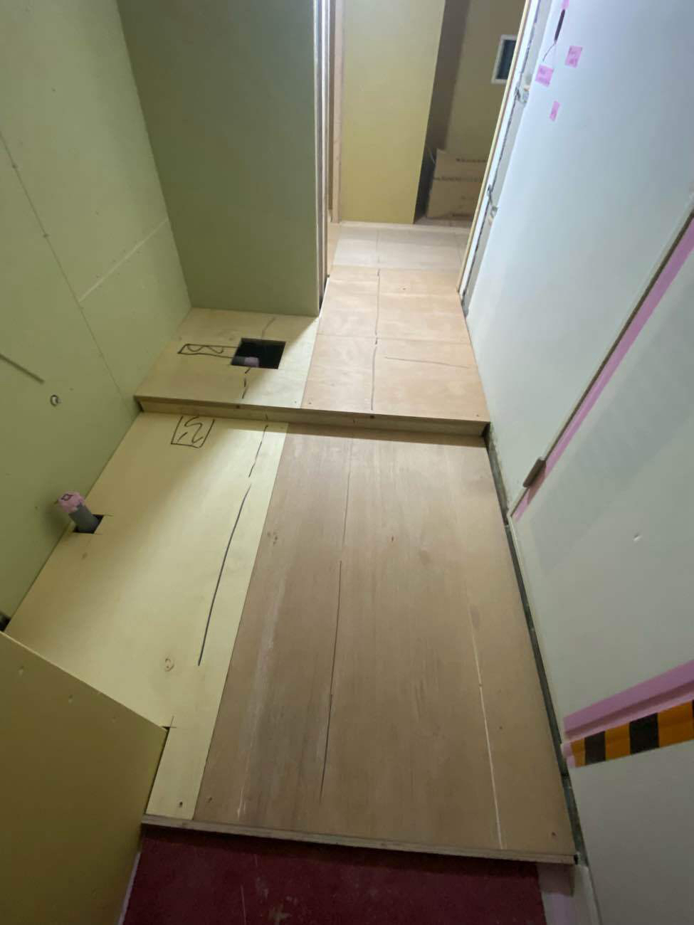 マンション　置床工事　乾式二重床（東京都世田谷区）