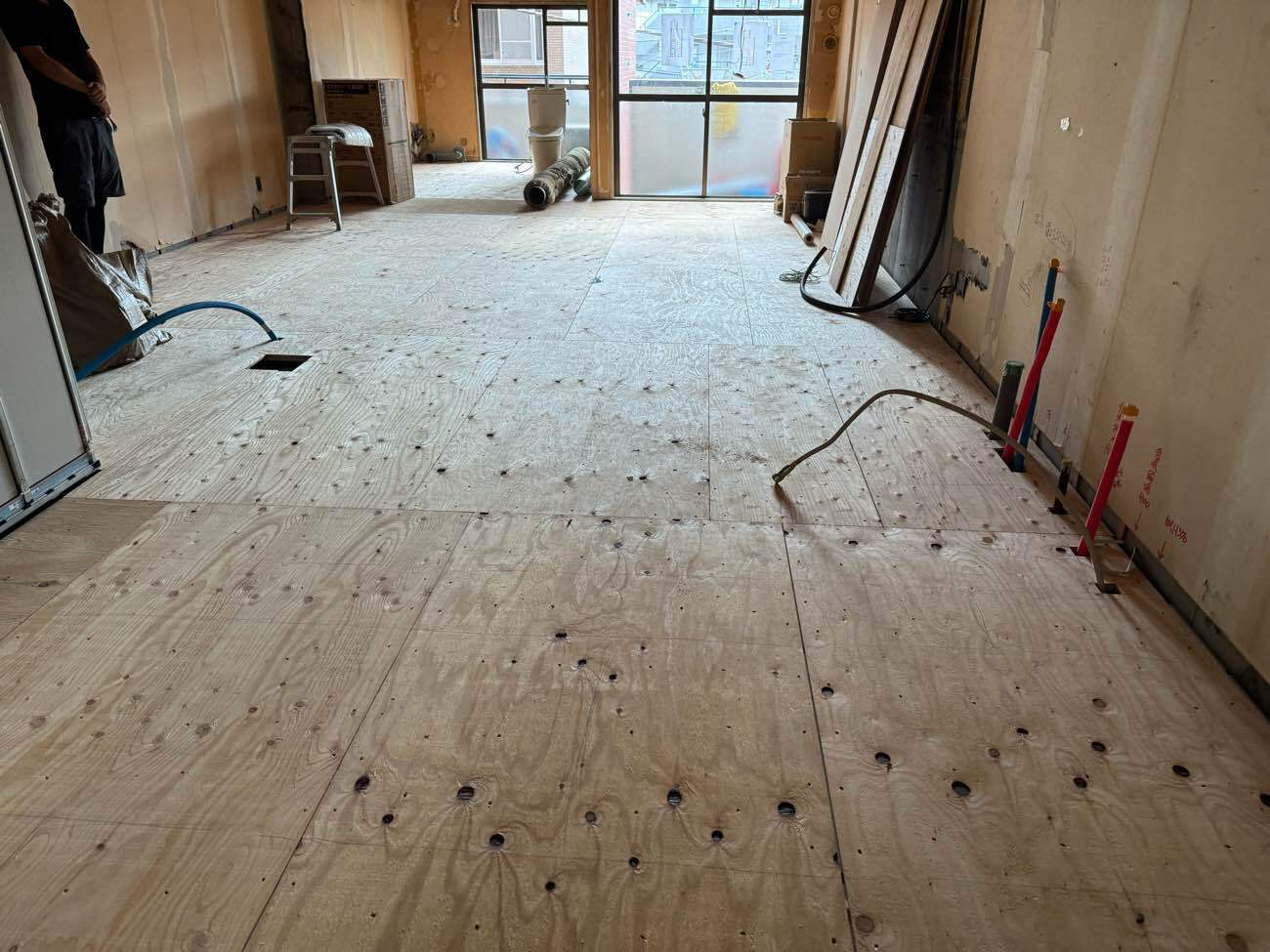 マンション改装　置床工事　乾式二重床（東京都目黒区）