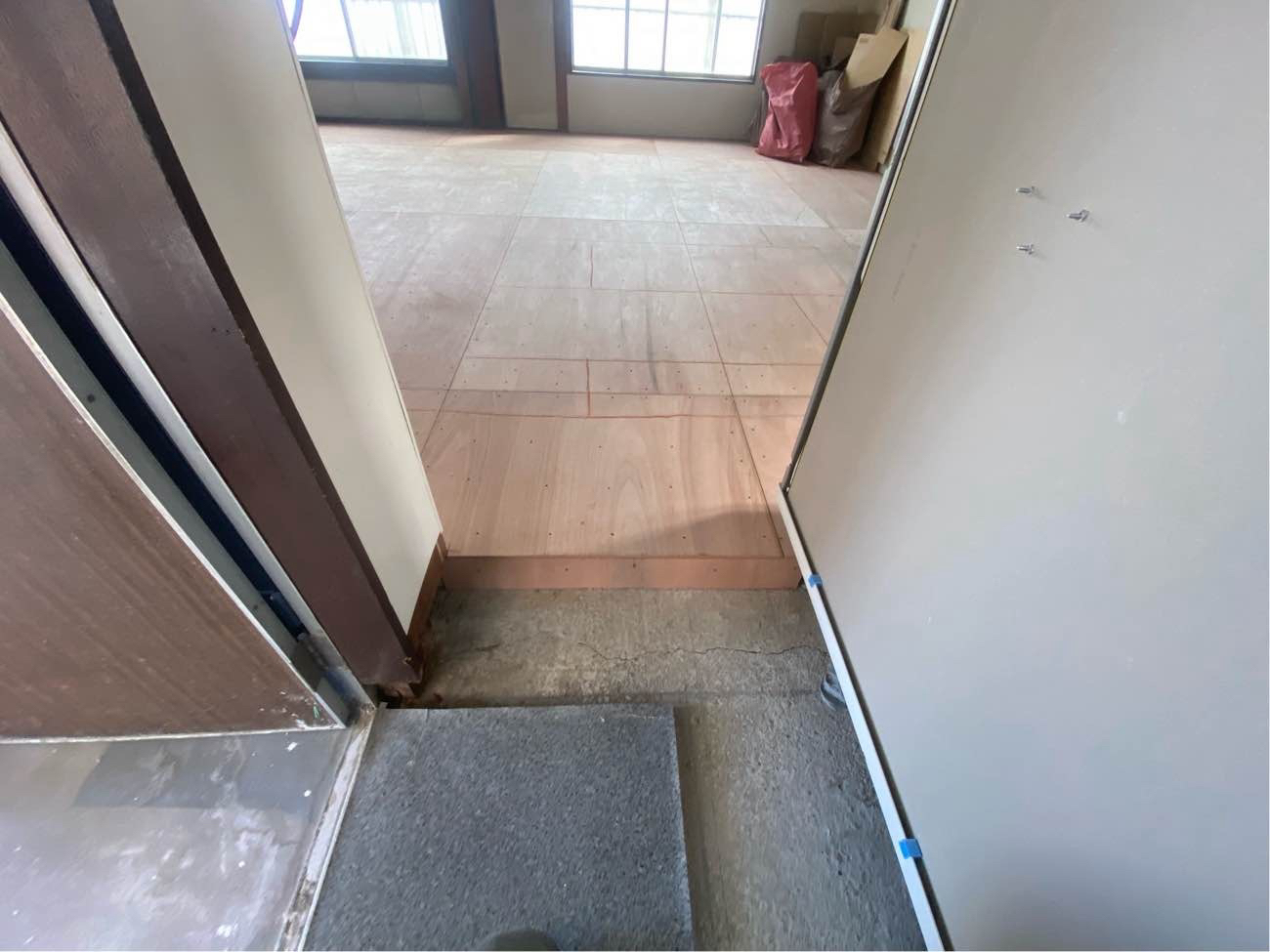 マンション　置床工事　乾式二重床（東京都中野区）