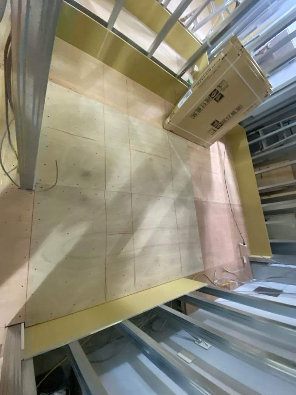 マンション　置床工事　乾式二重床（東京都杉並区）