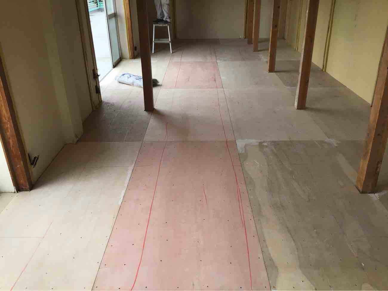 店舗 　置床工事　パーチ（埼玉県戸田市）