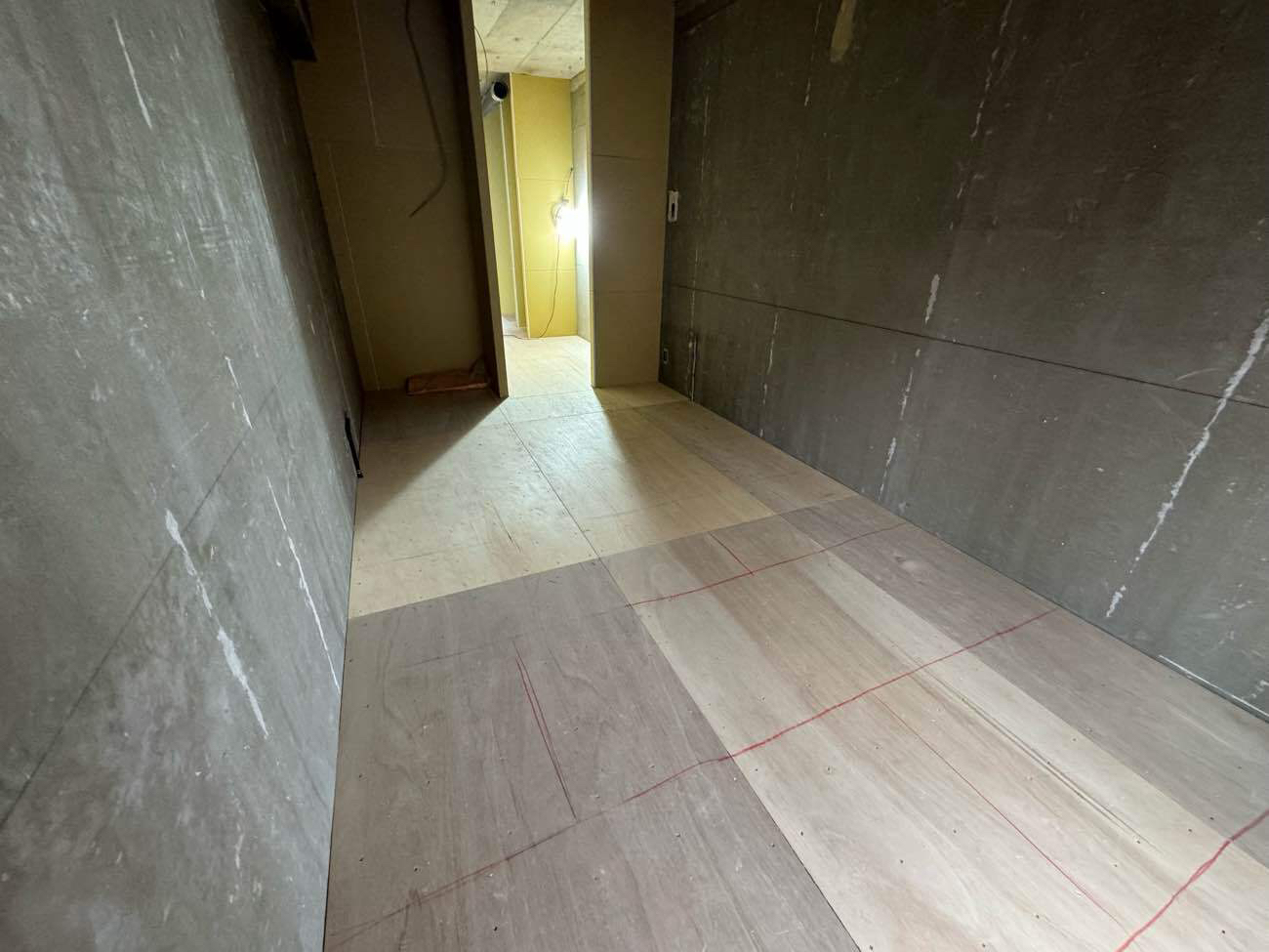 マンション　置床工事　乾式二重床（東京都目黒区）