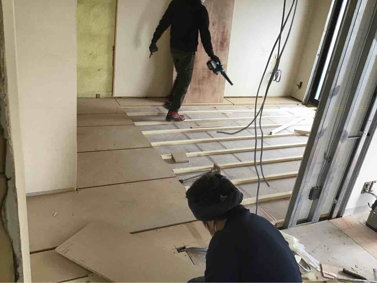 マンション　置床工事　乾式二重床（千葉市美浜区）