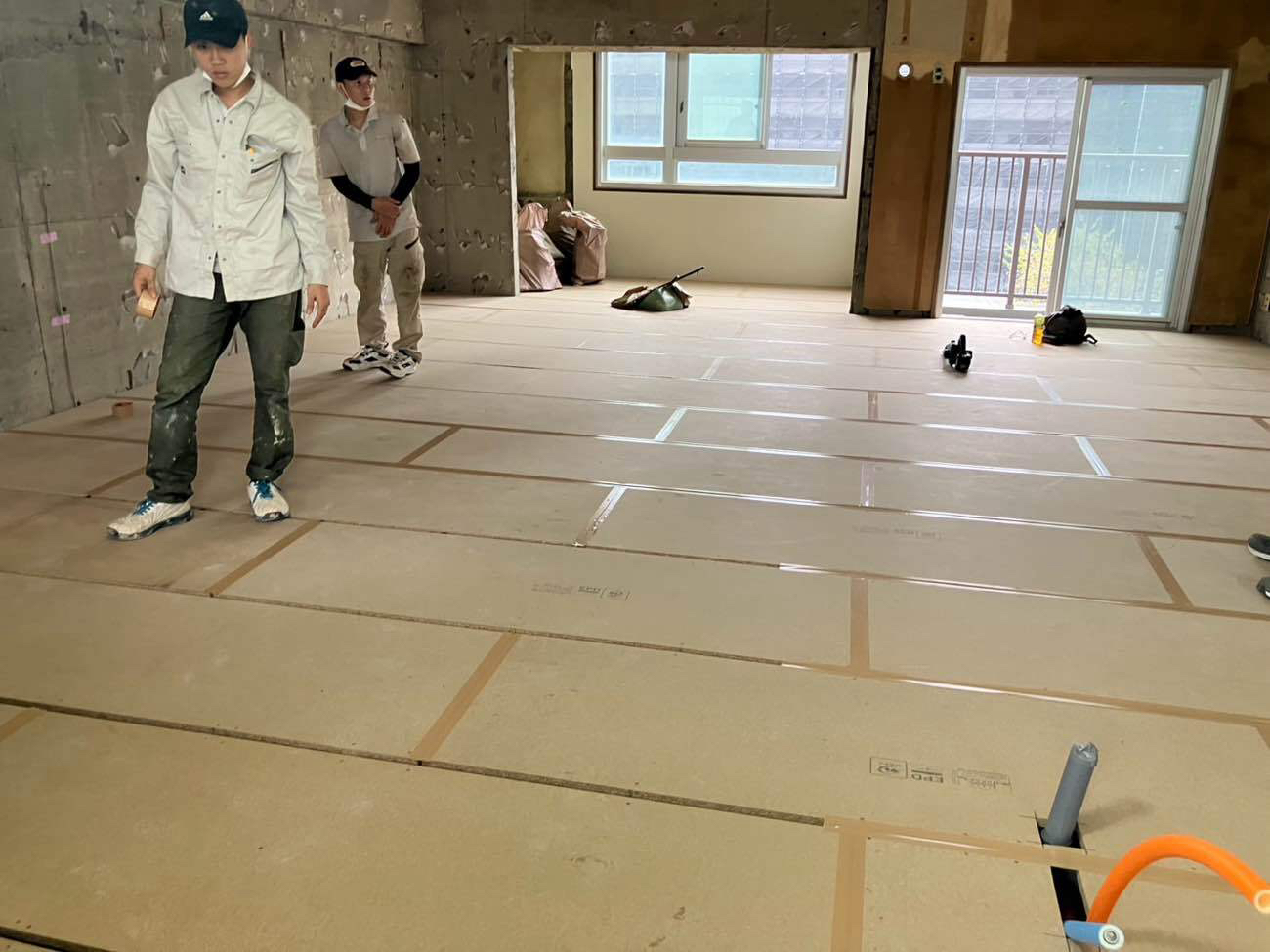 マンション　１日置床工事　乾式二重床（横浜市港南区）