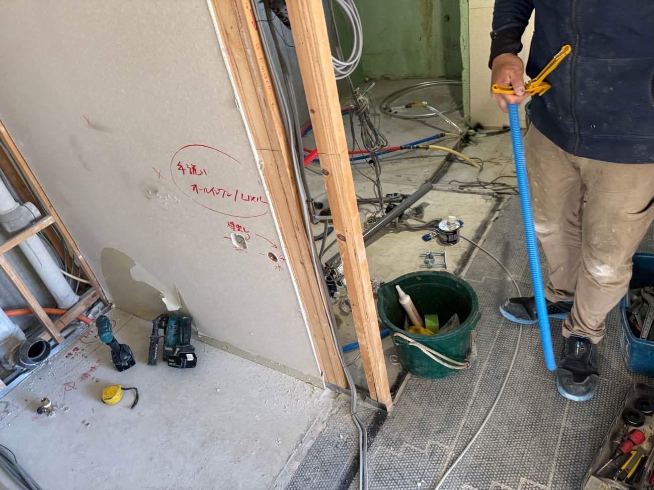 マンション　置床工事　フリーフロアCP（東京都品川区）