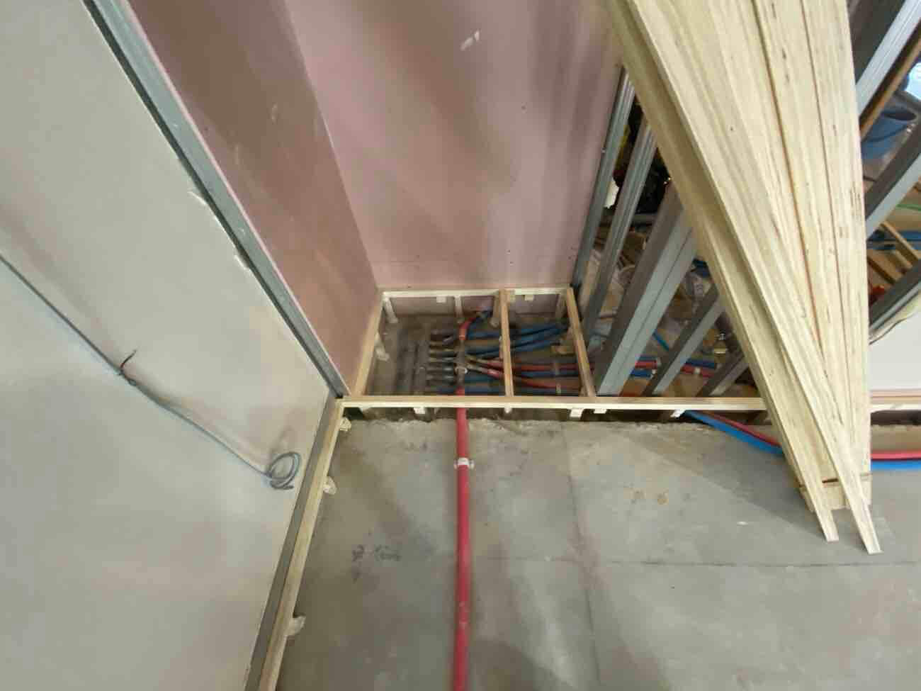 マンション　１日置床工事　フリーフロアCP（東京都渋谷区）