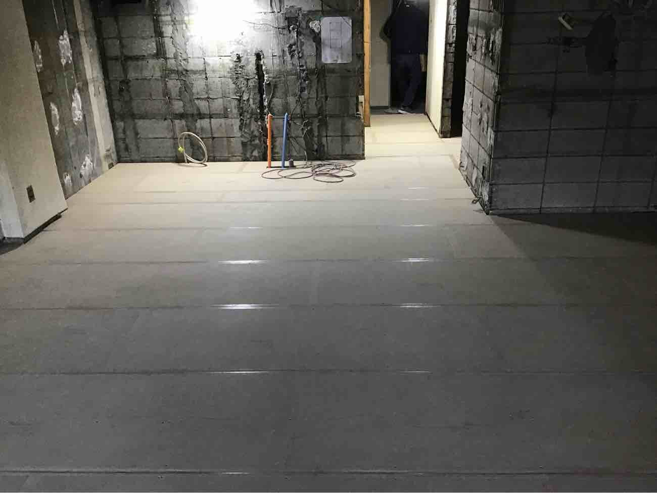 マンション　１日置床工事　乾式二重床（東京都八王子市）