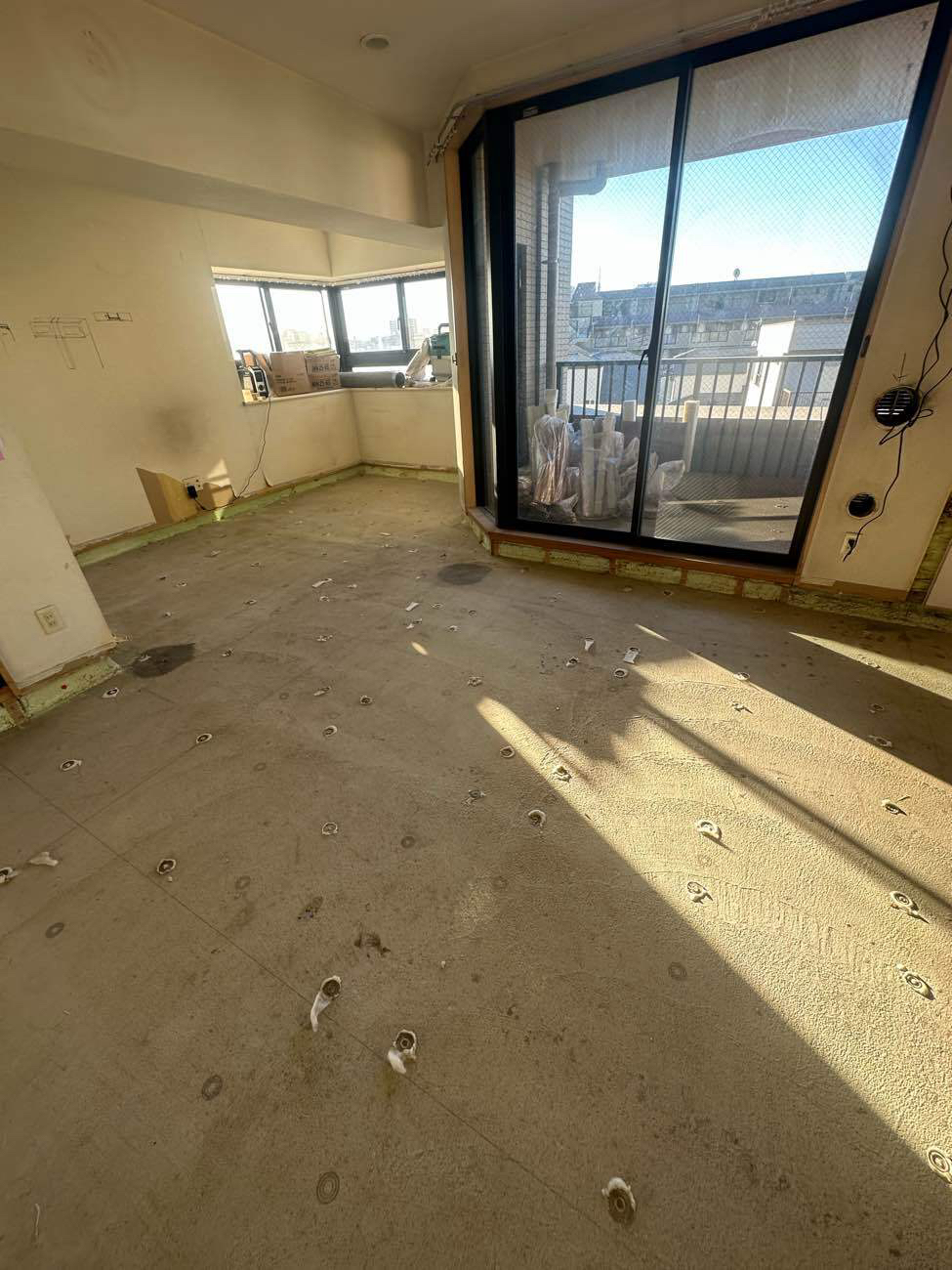 マンション　1日置床工事　乾式二重床（東京都足立区）