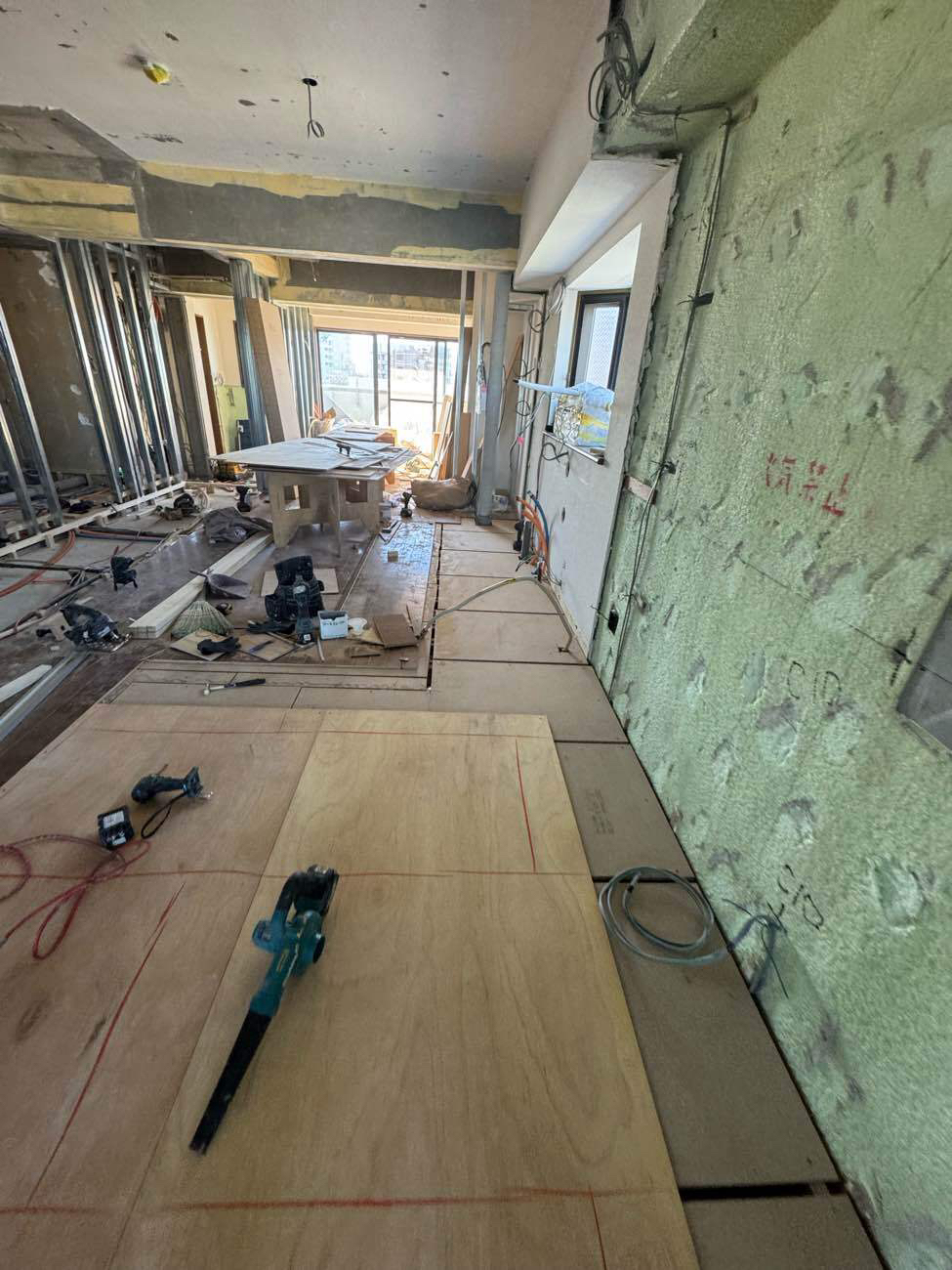 マンション　置床工事　乾式二重床（東京都三鷹市）