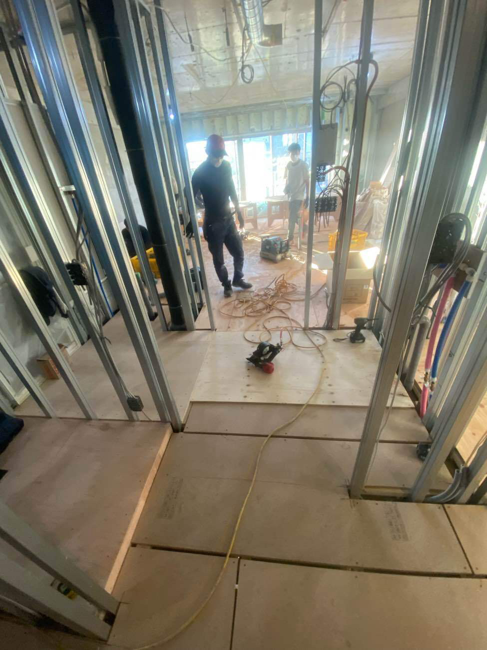 マンション　1日置床工事　乾式二重床（横浜市戸塚区）