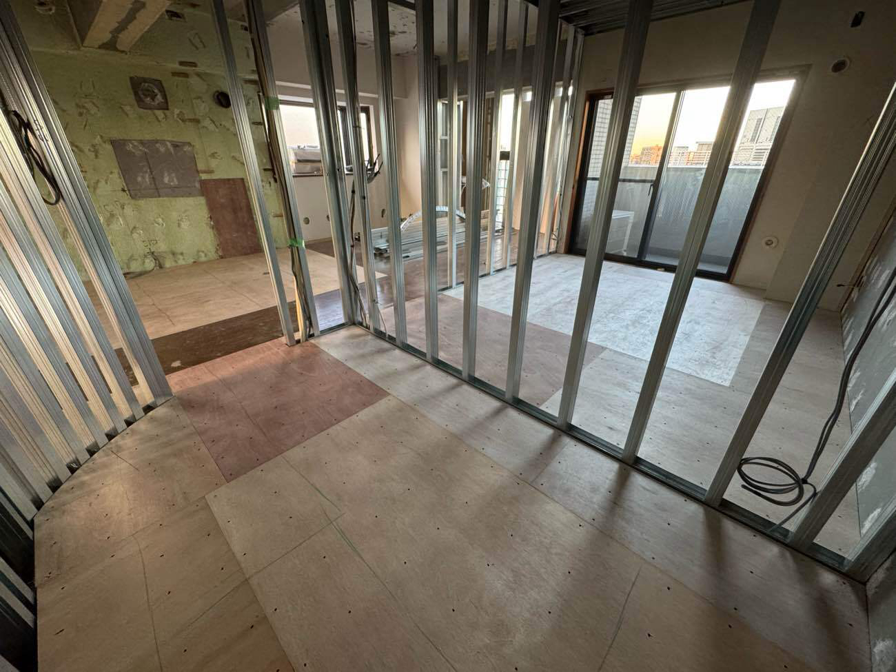 マンション　置床工事　乾式二重床（東京都三鷹市）