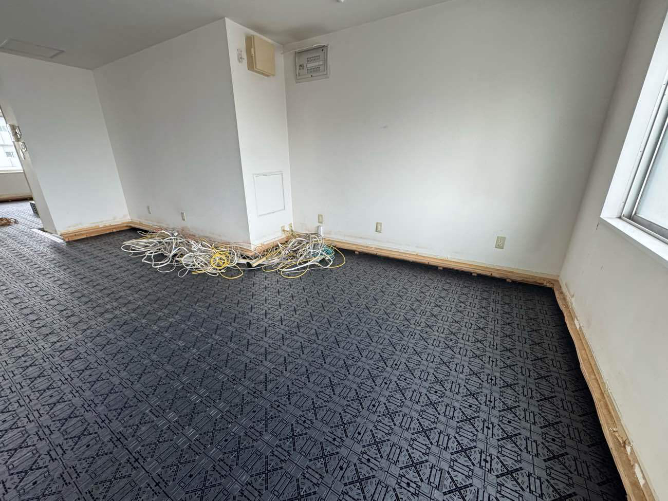 オフィス　OAフロア工事　TN50（神奈川県平塚市）