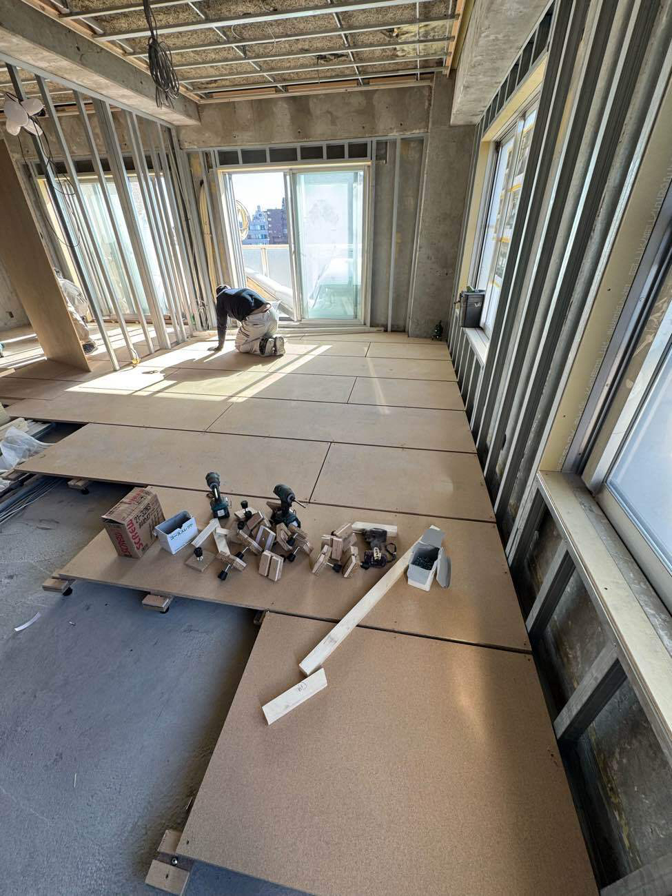 マンション　置床工事　乾式二重床（東京都目黒区）