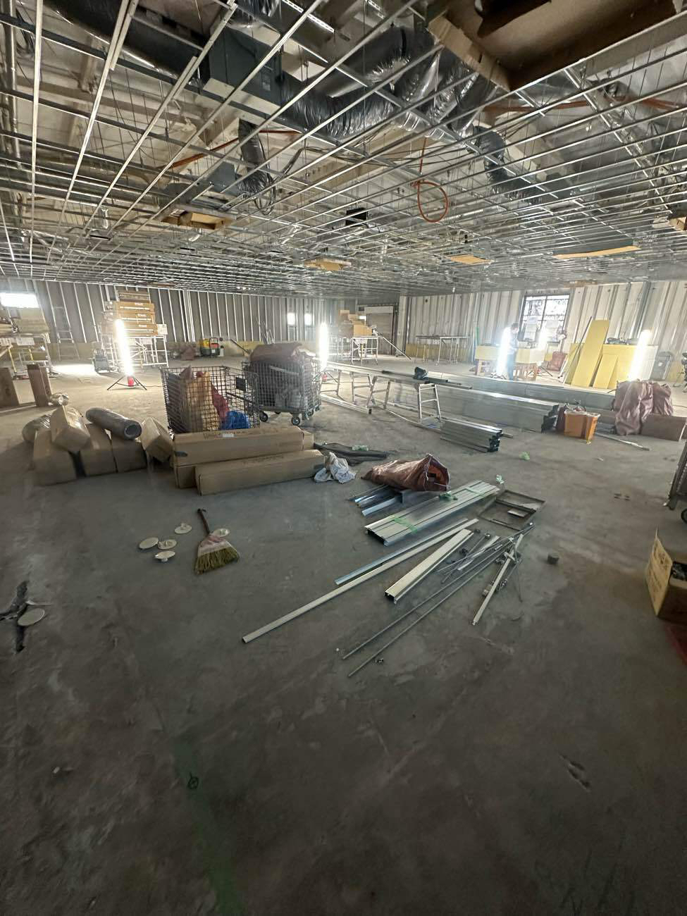 動物病院　置床工事　乾式二重床（埼玉県狭山市）