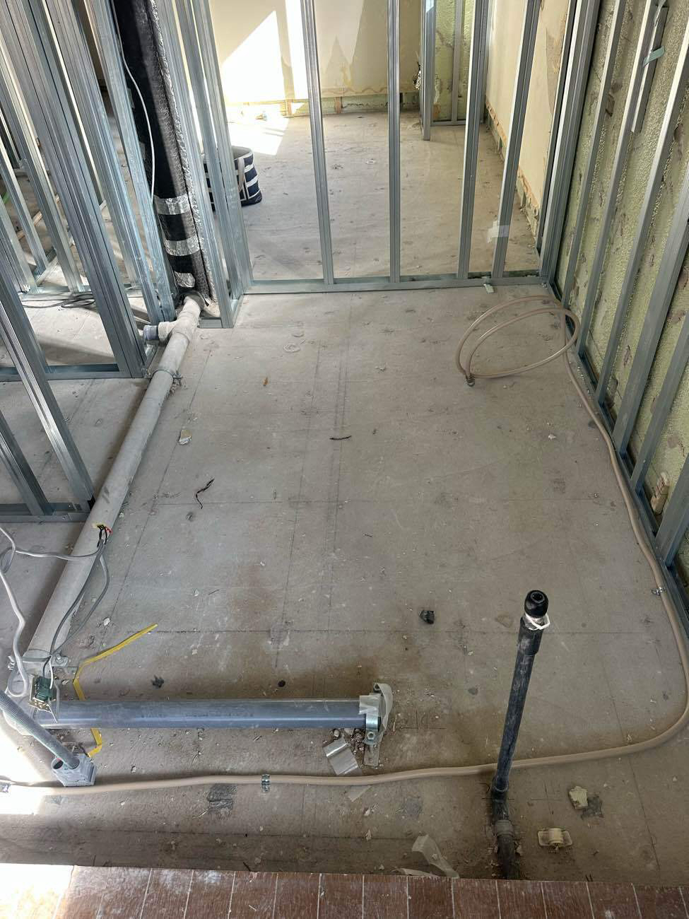 マンション　置床工事　乾式二重床（東京都世田谷区）